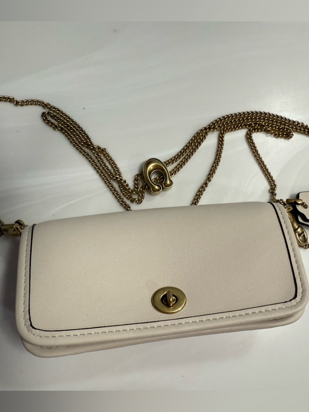 COACH DINKY 14 Mini Cream Leather Crossbody Bag with Gold Chain